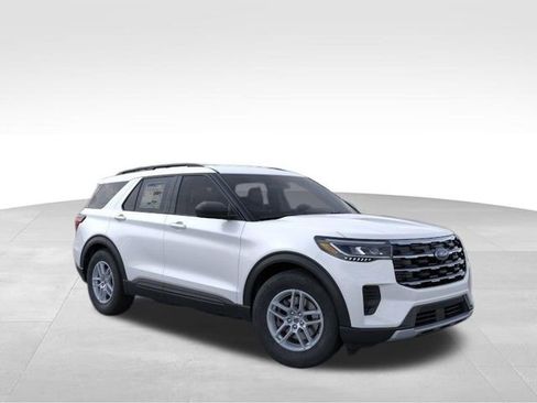 New 2026 Ford Explorer Active AWD/4WD image 8