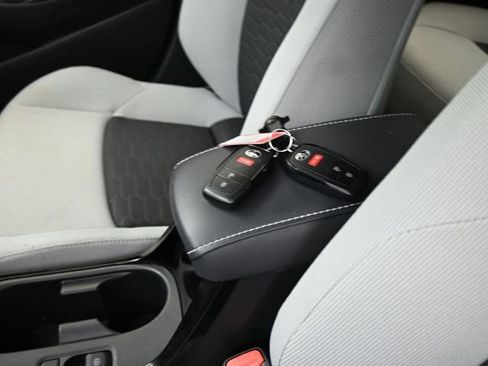 Used 2023 Toyota Corolla SE FWD image 10