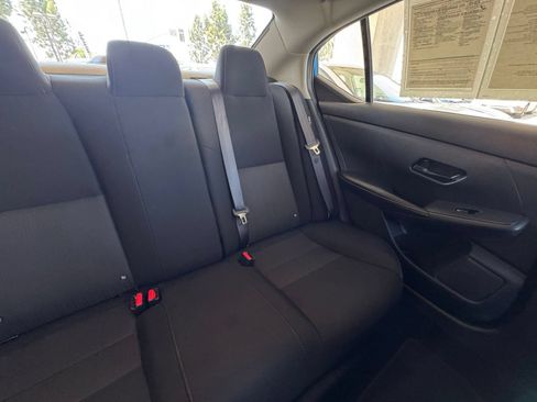 Used 2025 Nissan Sentra SV FWD image 31