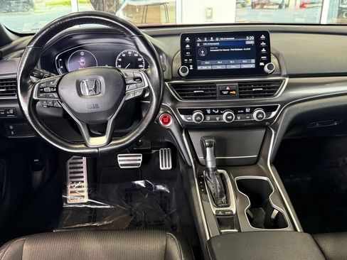 Used 2020 Honda Accord Sport image 29