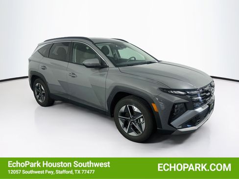 Used 2025 Hyundai Tucson SEL FWD image 1