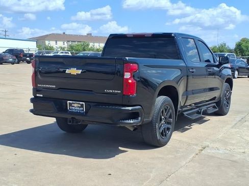 Used 2025 Chevrolet Silverado 1500 Custom RWD image 5