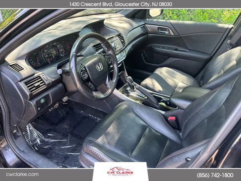 Used 2017 Honda Accord Sport Special Edition image 13