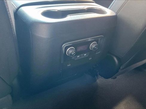 Used 2024 Chevrolet Tahoe LT AWD/4WD image 16