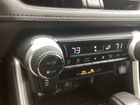 Used 2023 Toyota RAV4 XLE AWD/4WD image 15