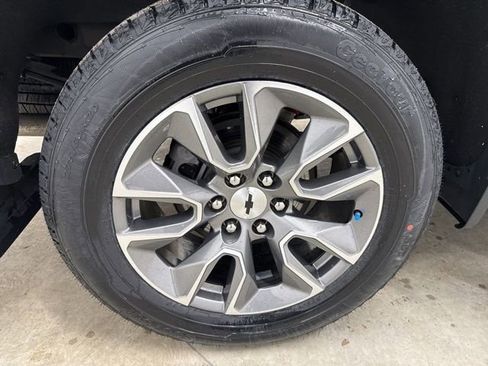 Used 2022 Chevrolet Silverado 1500 RST w/ Convenience Package II image 12