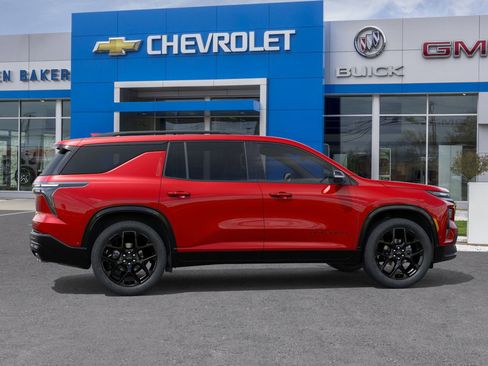 Certified 2024 Chevrolet Traverse RS w/ LPO, Floor Liner Package image 5