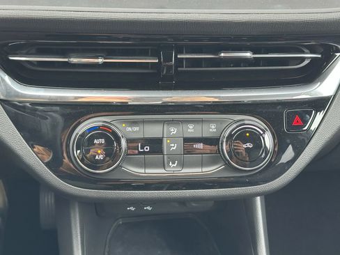 Used 2025 Buick Envista Sport Touring image 30