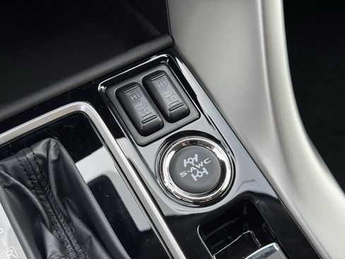 New 2025 Mitsubishi Eclipse Cross AWD image 27