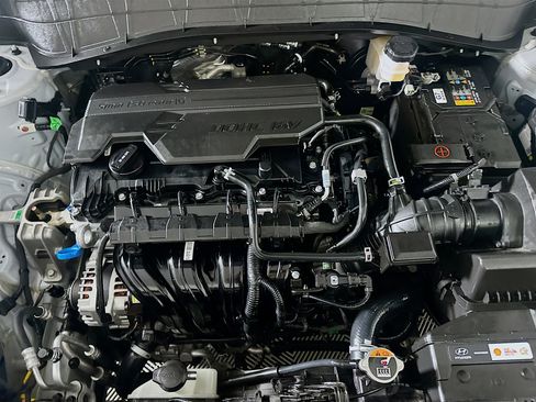 Used 2025 Hyundai Kona SEL image 32