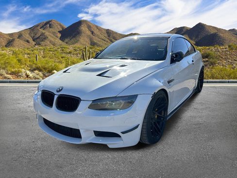 Used 2011 BMW M3 Coupe image 2