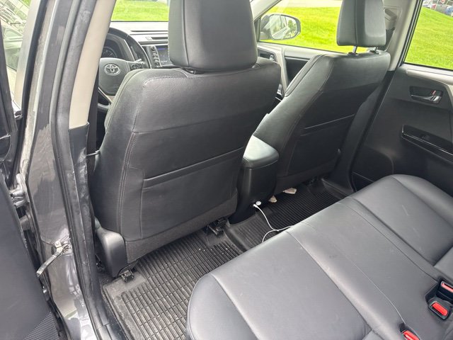 Used 2018 Toyota RAV4 Limited w/ Advanced Technology Package AWD/4WD image 21
