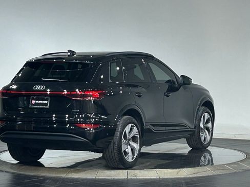 Used 2025 Audi Q6 e-tron Prestige w/ Black Warm Weather Package AWD/4WD image 10