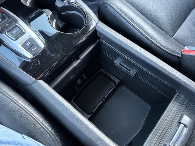 Used 2018 Honda Pilot Touring image 31