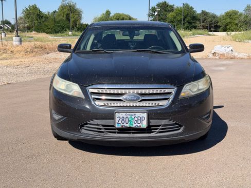 Used 2010 Ford Taurus SEL AWD/4WD image 2