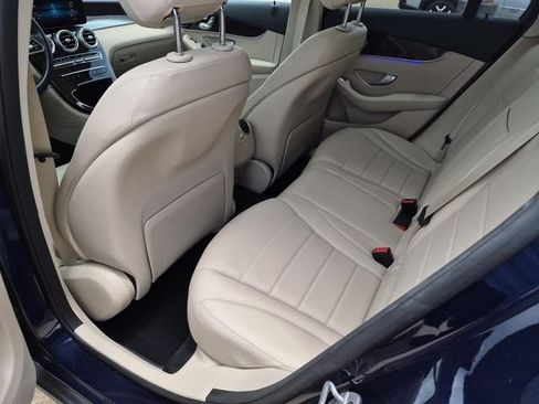 Used 2022 Mercedes-Benz GLC 300 image 21