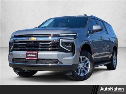 New 2026 Chevrolet Suburban LT w/ Comfort Package