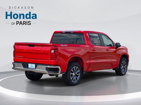 Used 2023 Chevrolet Silverado 1500 LT AWD/4WD image 5
