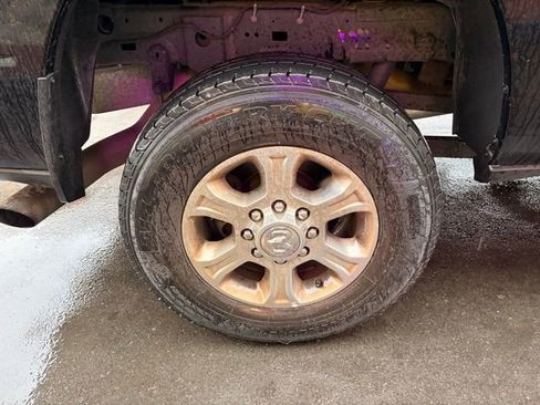 Used 2024 RAM 2500 Big Horn AWD/4WD image 11