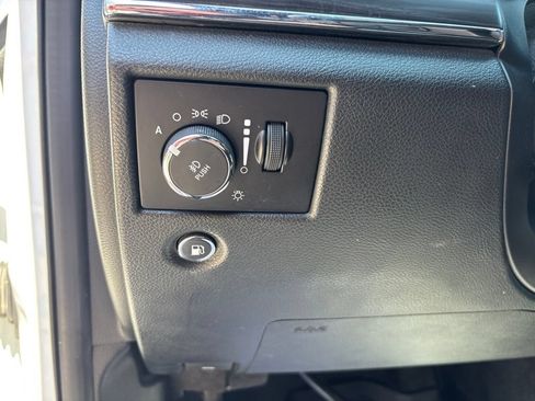 Used 2022 Jeep Grand Cherokee Limited AWD/4WD image 61