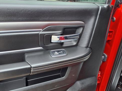 Used 2023 RAM 1500 Classic Warlock image 23