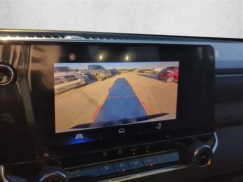 Used 2024 Chevrolet Colorado W/T w/ Safety Package image 15