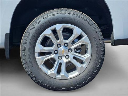 New 2026 Chevrolet Silverado 1500 LTZ AWD/4WD image 11