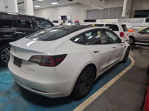 Used 2021 Tesla Model 3 Long Range image 13