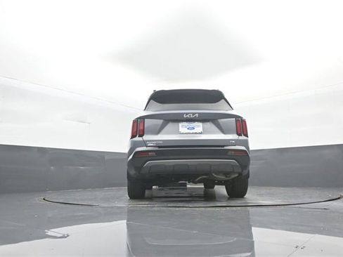 Used 2023 Kia Sorento X-Line EX image 31