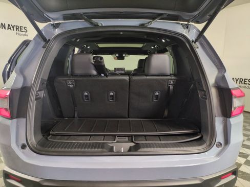 Certified 2025 Honda Pilot TrailSport image 26