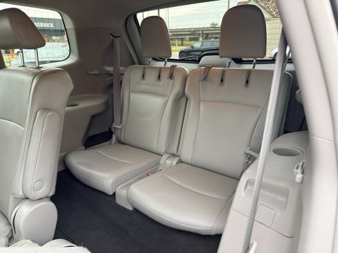 Used 2012 Toyota Highlander Limited FWD image 25