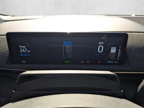 Used 2024 Ford Mustang Mach-E Premium image 11