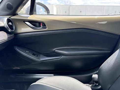 Certified 2023 MAZDA MX-5 Miata Grand Touring w/ Weather Package RWD image 22