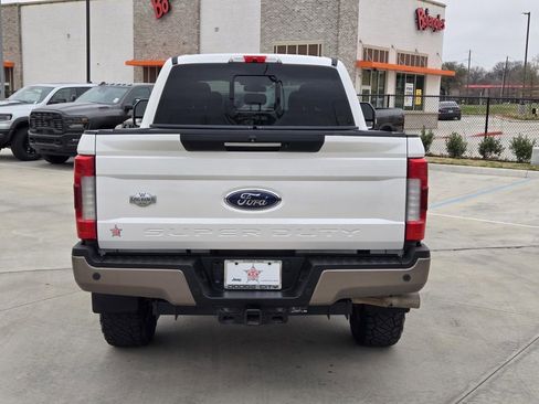 Used 2019 Ford F250 King Ranch w/ King Ranch Ultimate Package image 5