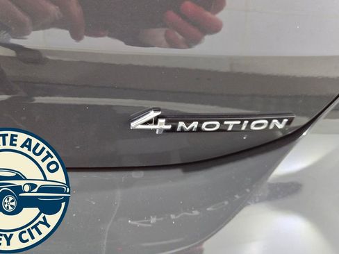 Used 2021 Volkswagen Arteon SEL Premium image 32