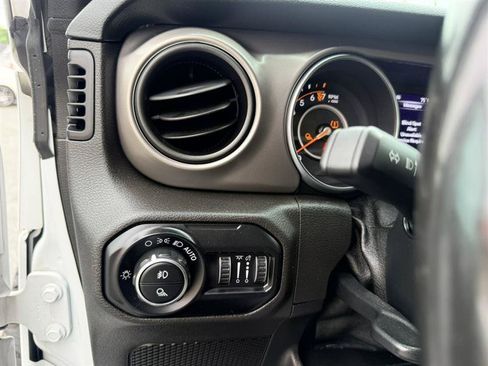 Used 2020 Jeep Gladiator Sport w/ Quick Order Package 23S AWD/4WD image 24