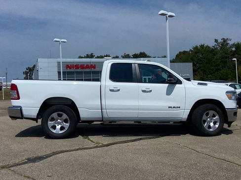 Used 2021 RAM 1500 Big Horn AWD/4WD image 2