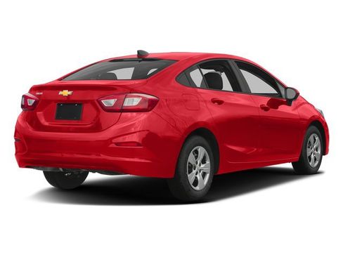 Used 2017 Chevrolet Cruze LS FWD image 2