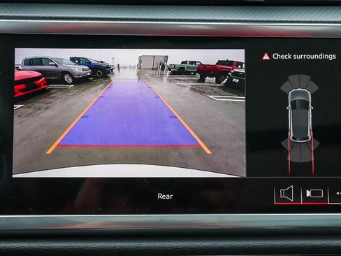 New 2025 Audi Q3 2.0T Premium image 29