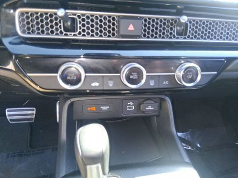 Used 2024 Honda Civic Sport image 15