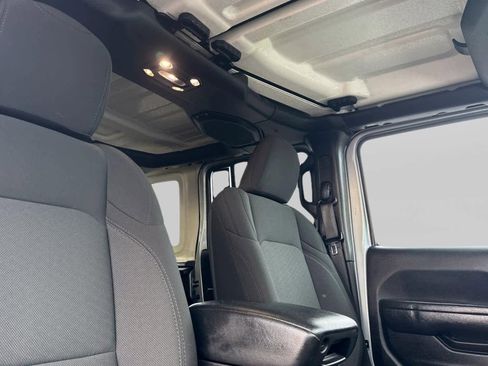 Used 2022 Jeep Wrangler Unlimited Willys image 18
