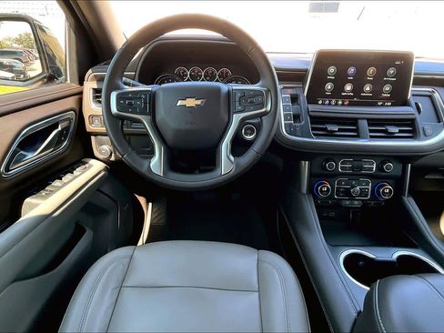 Used 2021 Chevrolet Tahoe LT image 6
