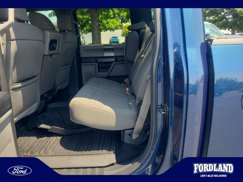 Used 2018 Ford F150 XLT w/ Equipment Group 302A Luxury AWD/4WD image 17