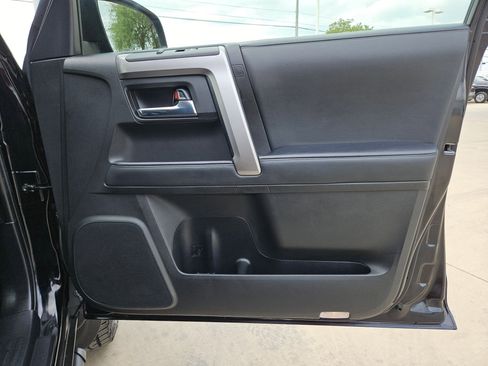 Used 2021 Toyota 4Runner Trail Special Edition AWD/4WD image 29