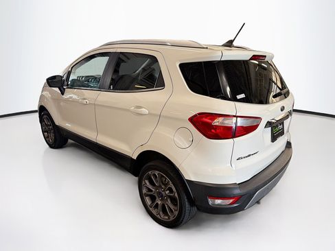 Used 2019 Ford EcoSport Titanium AWD/4WD image 5