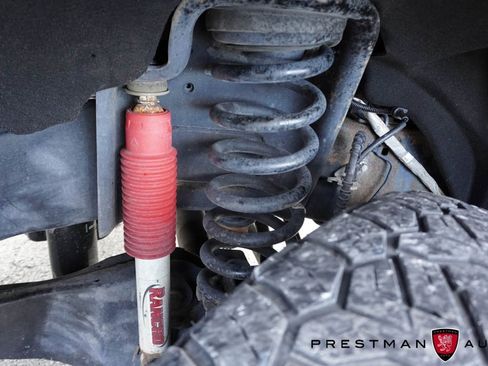 Used 2017 Ford F250 Platinum w/ Platinum Ultimate Package image 4