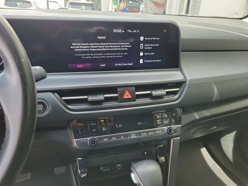 Certified 2024 Kia Seltos EX AWD/4WD image 25