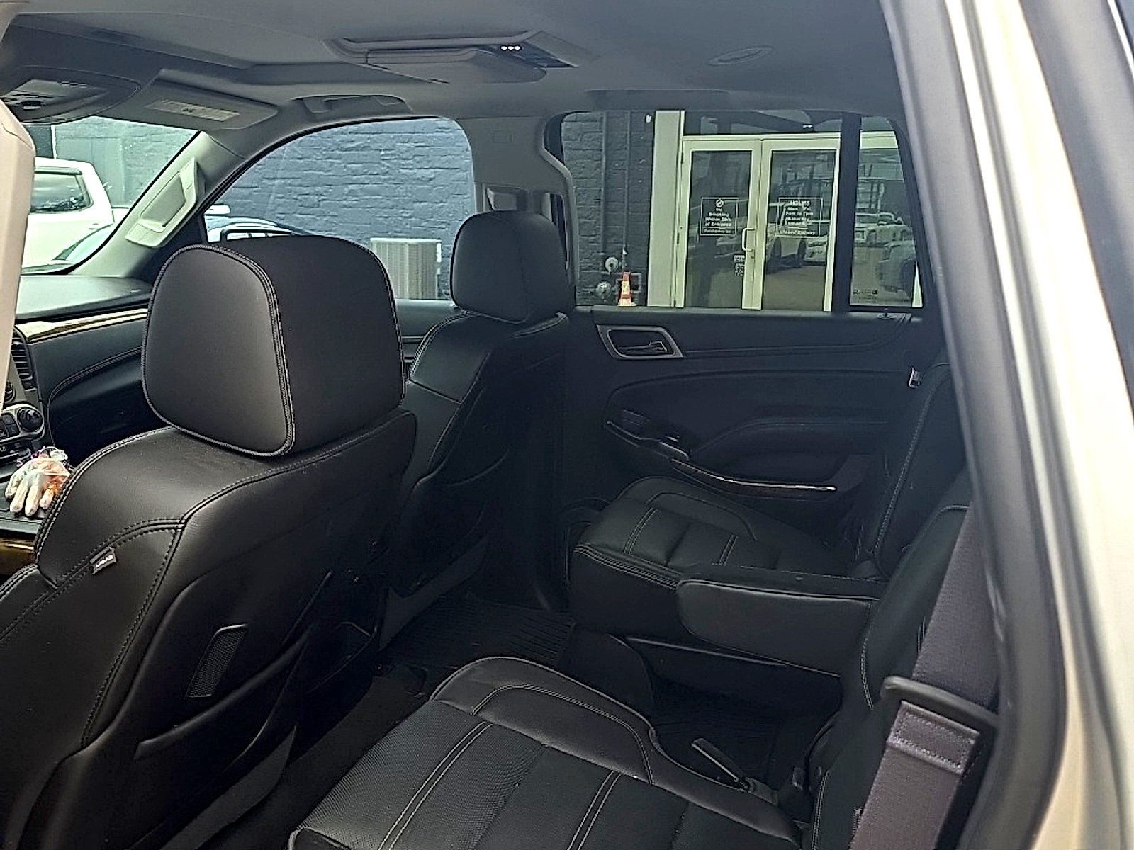 Used 2016 GMC Yukon Denali w/ Open Road Package RWD image 18