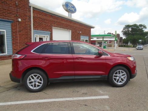Used 2022 Ford Edge SEL w/ Class II Trailer Tow Package AWD/4WD image 12