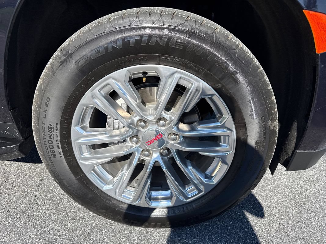 Used 2023 GMC Yukon SLT w/ SLT Premium Package AWD/4WD image 34